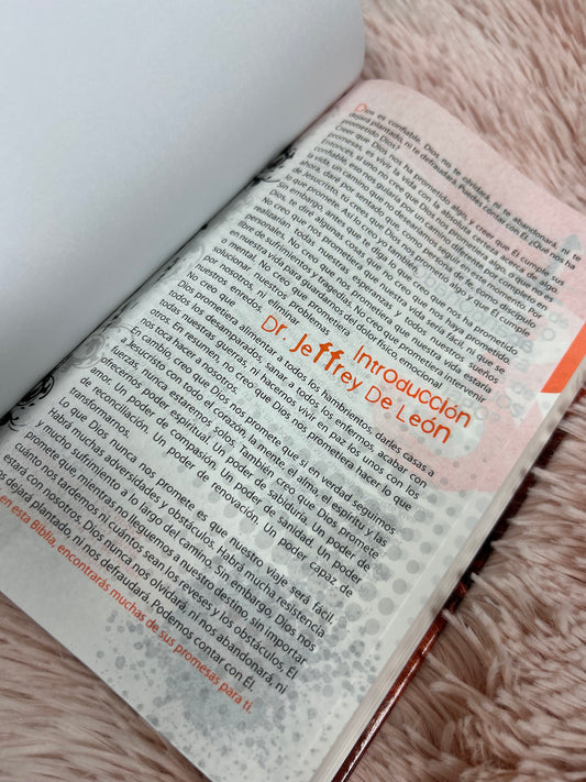 Biblia de promesas para jóvenes en tapa dura versión RV1960