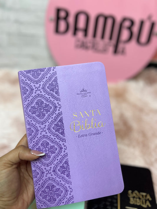 Biblia de letra grande 11,5 puntos en símil piel canto pintado palabras de Jesús en rojo y concordancia