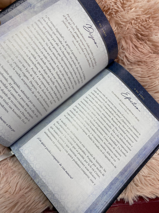 Libro devocional: una palabra diaria para los hombres