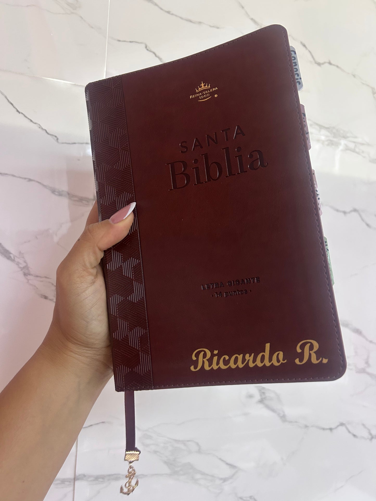Biblia RV1960 letra gigante 14 puntos + personalizado