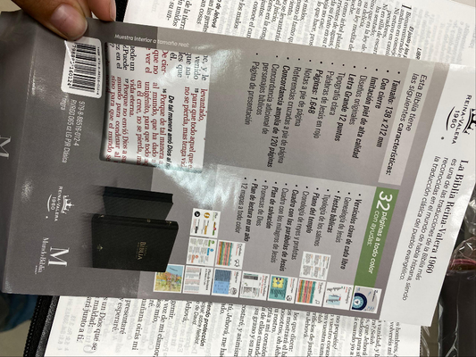 Biblia letra grande 12 puntos con cierre en símil piel versión RV60 con concordancia