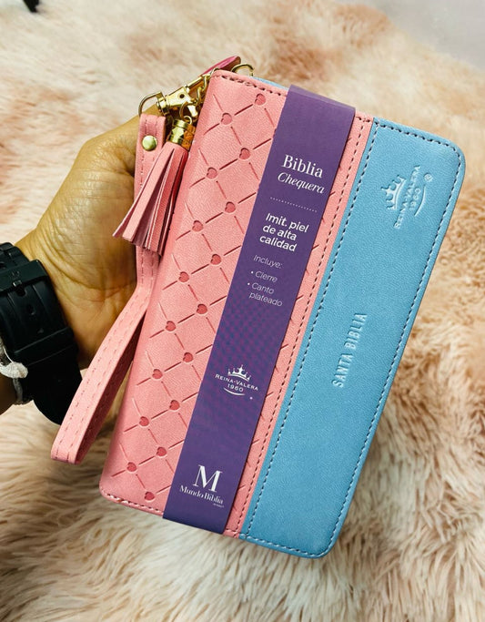 Biblia tipo chequera letra mediana 8,5 puntos con cierre e índice versión RV60 con concordancia
