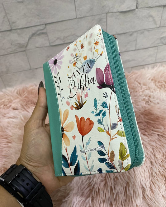Biblia de bolsillo letra mediana 8 puntos con cierre e índice canto floreado