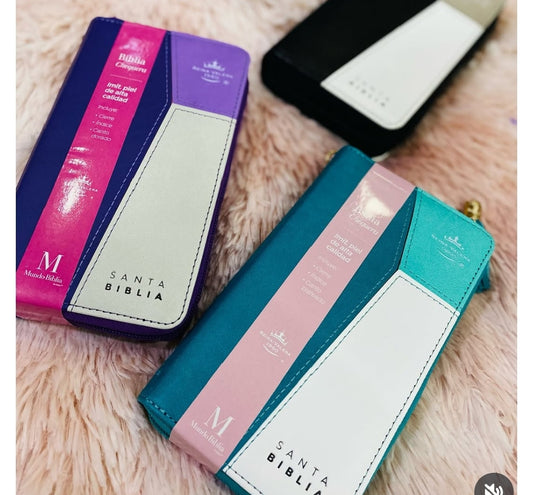 Biblia tipo chequera letra mediana 8,5 puntos con cierre e índice versión RV60 con concordancia