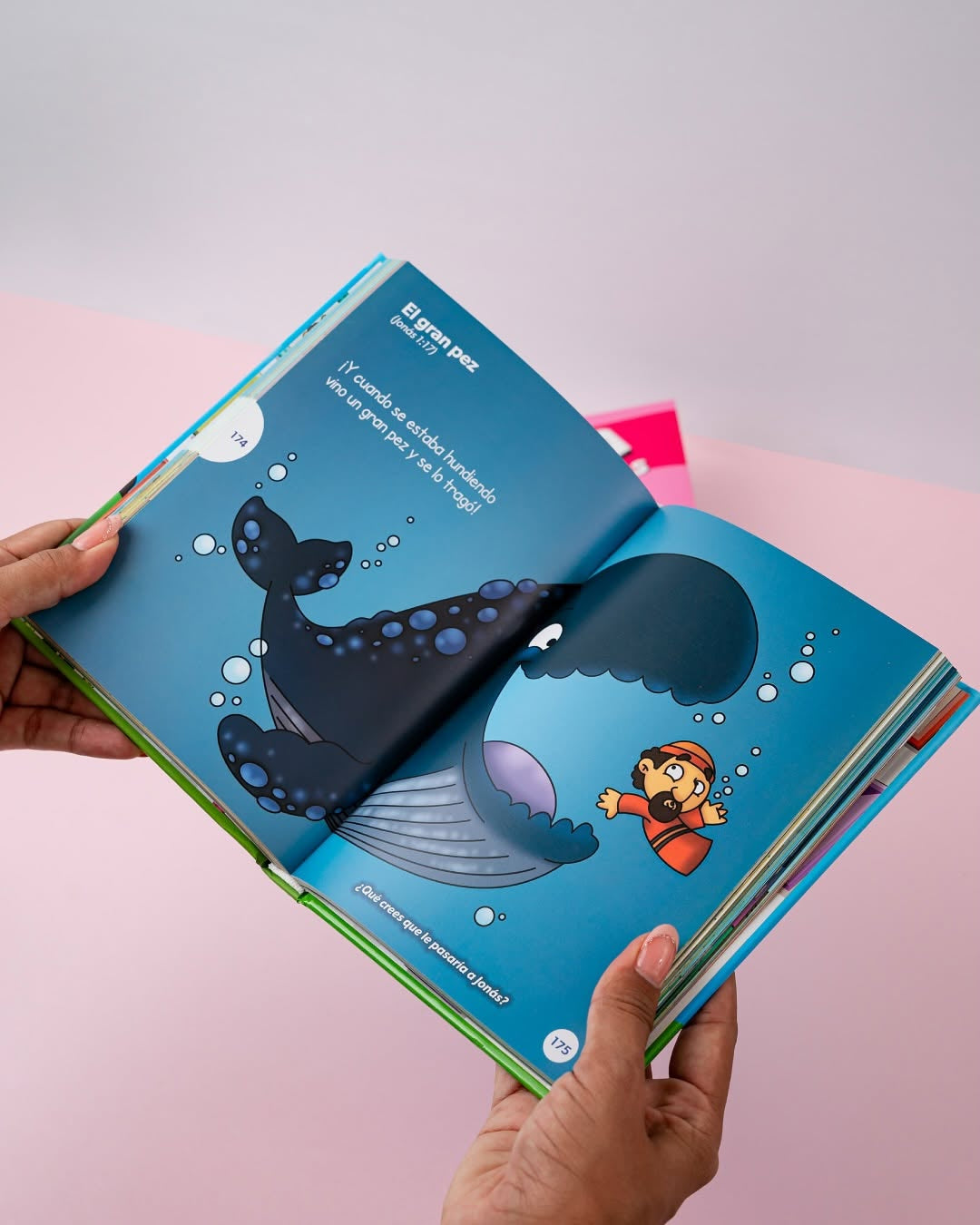 Biblia para todos los niños ilustrada azul y rosada
