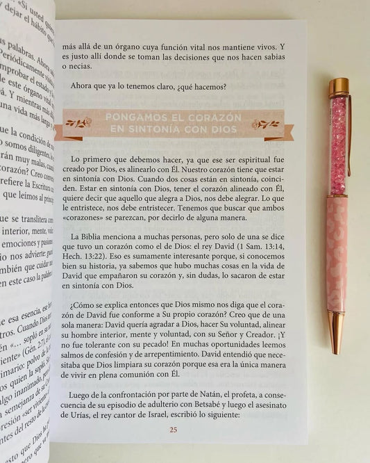 Libro una mujer sabia de Wendy Bello