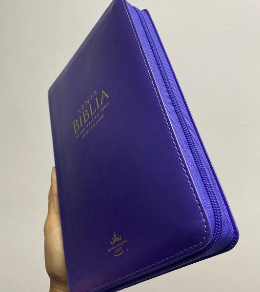 Biblia letra grande 12 puntos con cierre canto dorado versión RV60 con concordancia