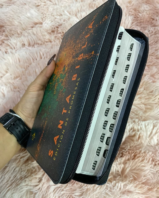 Biblia en símil piel edición promesas con índice y cierre palabras de Jesús en rojo versión RV1960 con concordancia