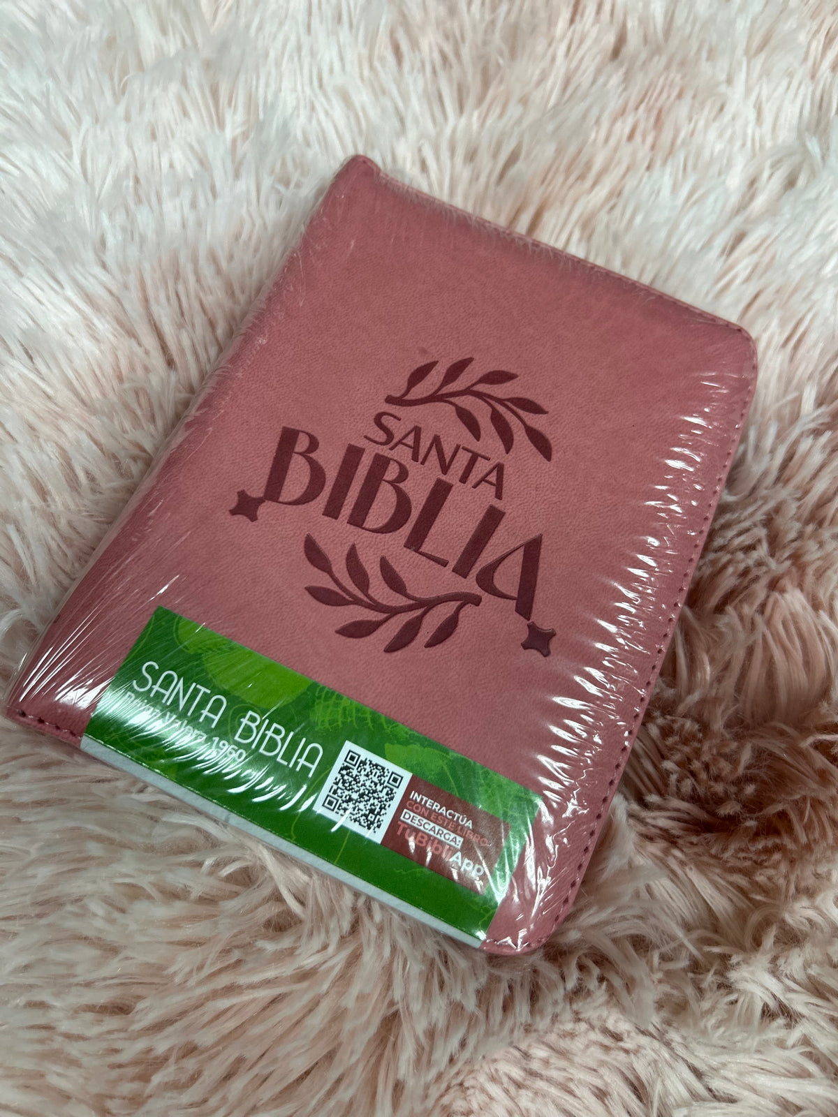 Biblia de bolsillo con cierre simil piel versión RV1960