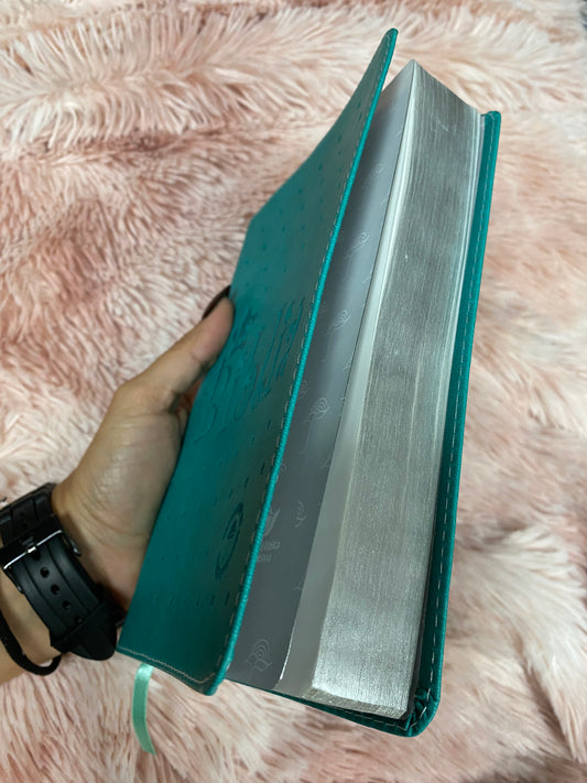 Biblia TLA letra grande en símil piel tapa flexible y canto plateado