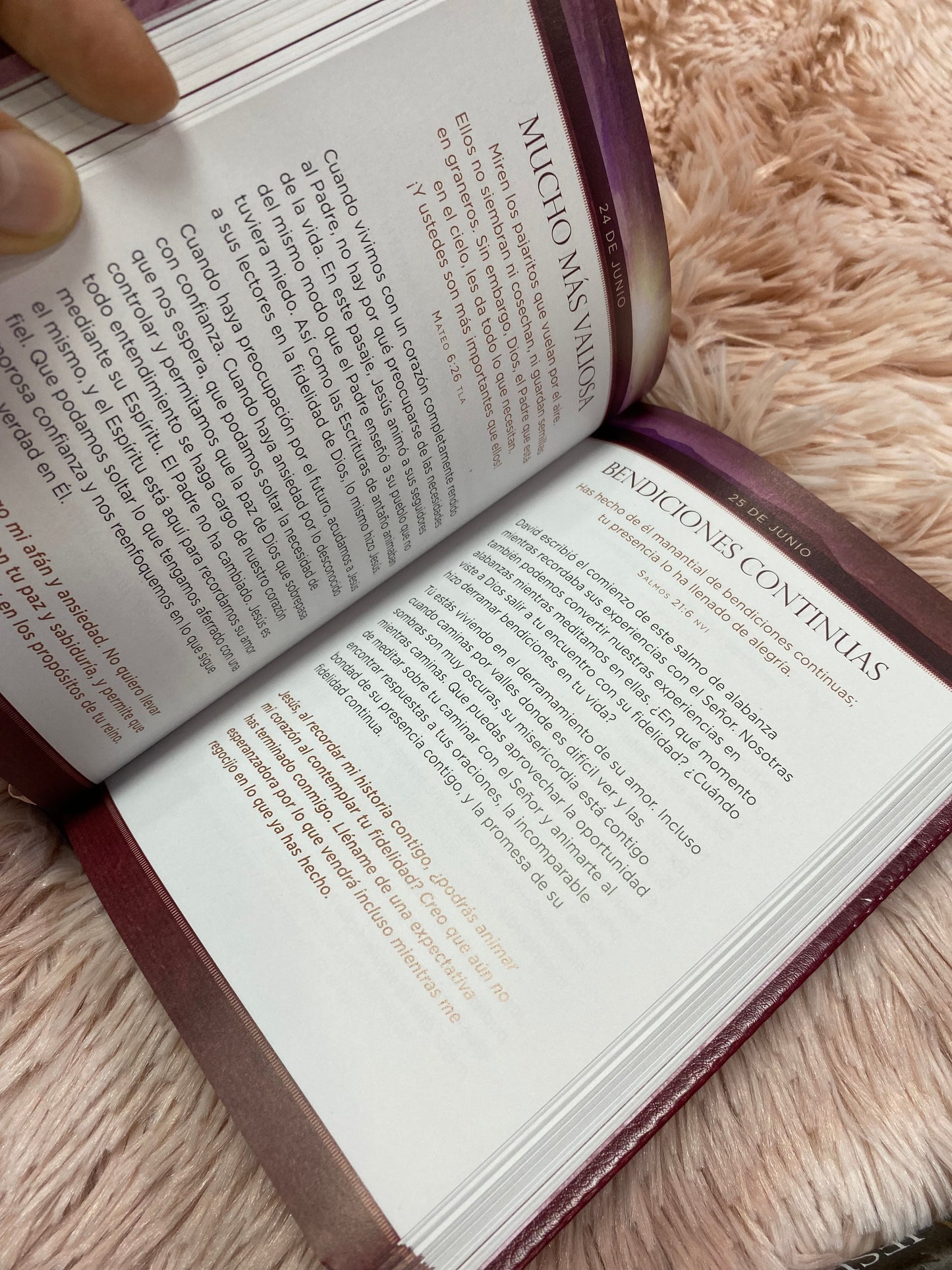 Libro devocional Jesús primero para mujeres