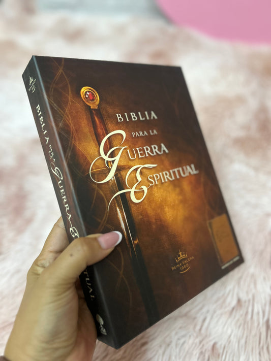 Biblia de estudio para la guerra espiritual en imitación piel de lujo canto dorado versión RV1960