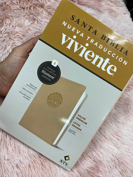 Biblia versión NTV de letra grande en símil piel
