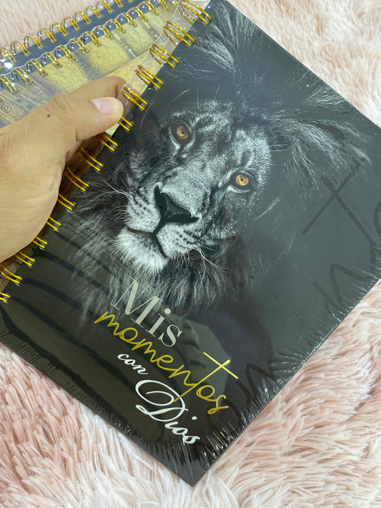 Diario devocional: mis momentos con Dios