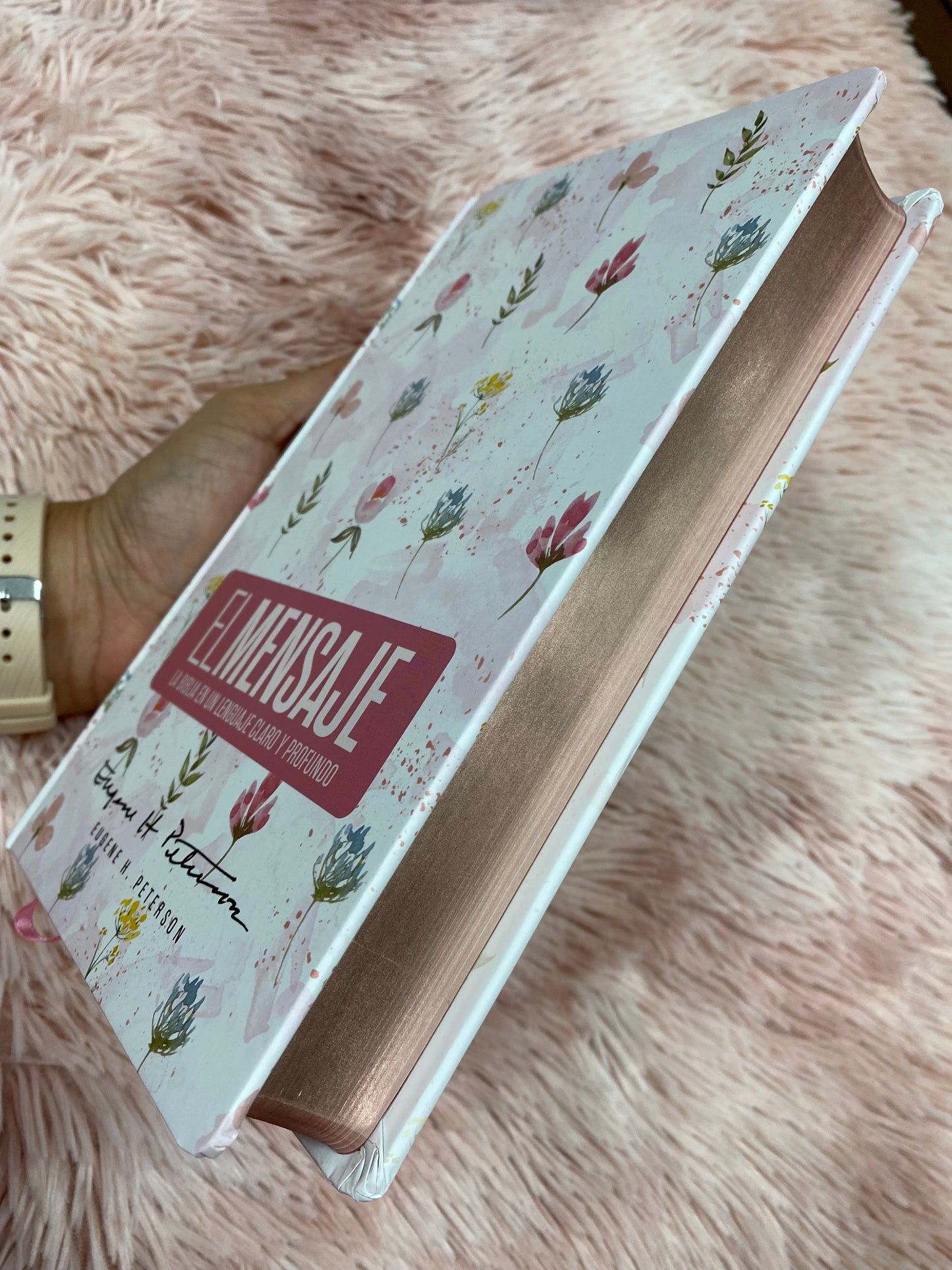 Biblia versión el mensaje de tapa dura y letra grande