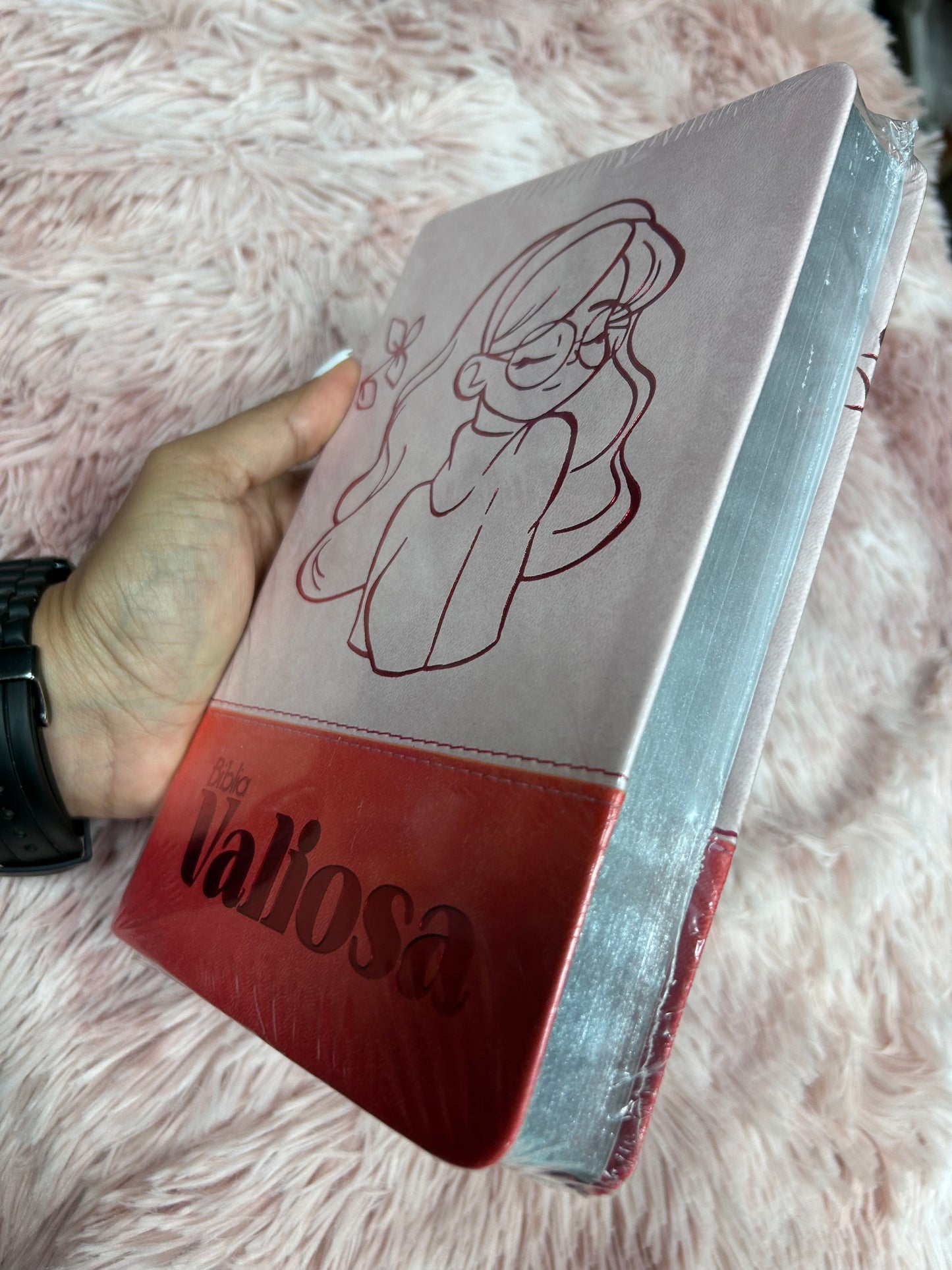 Biblia valiosa letra grande versión TLA canto plateado