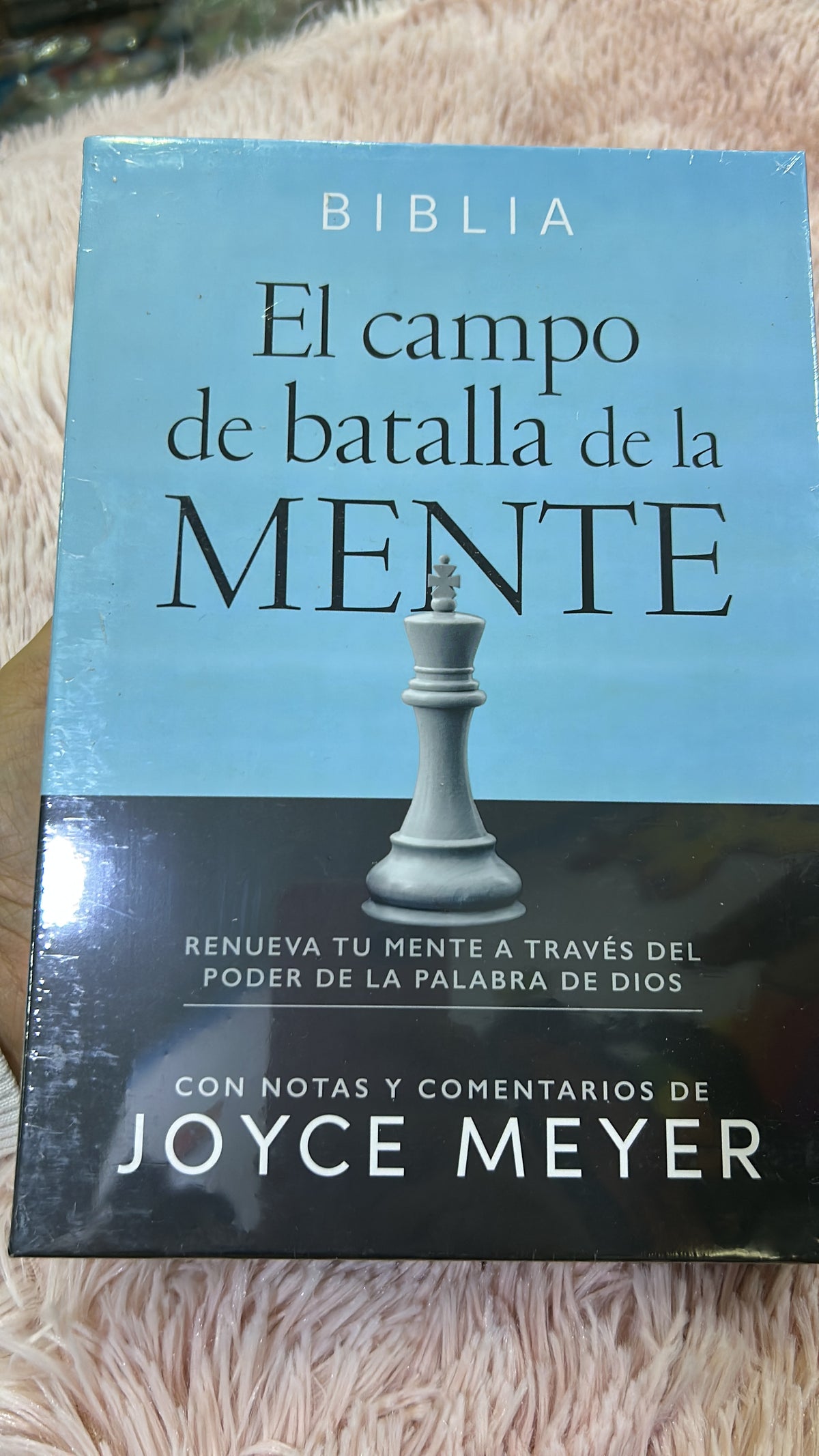 Biblia el campo de batalla de la mente de Joyce Meyer en tapa dura