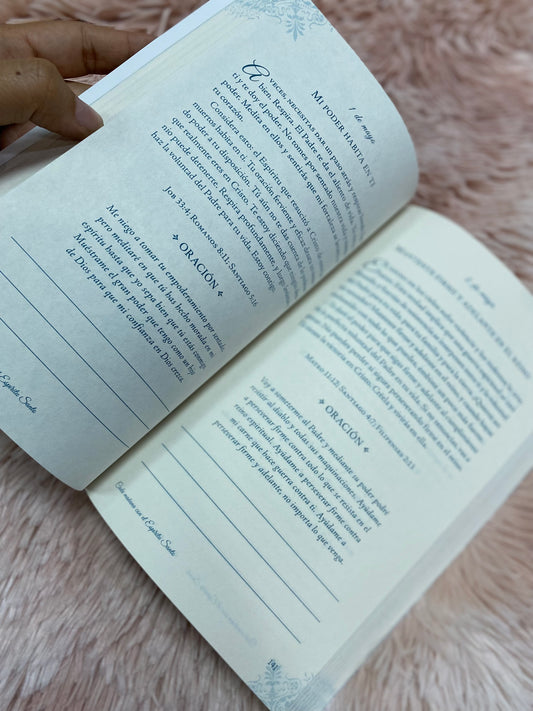 Libro devocional: cada mañana con el espíritu santo de Jennifer LEClaire