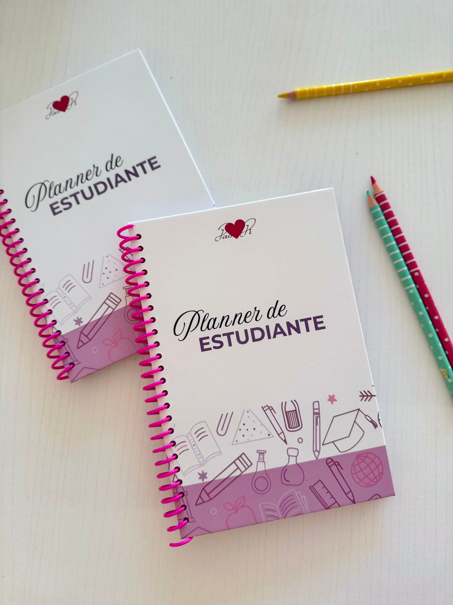 Planner de estudiante con espiral hojas resistentes cartulina brillante de la marca PaoPi