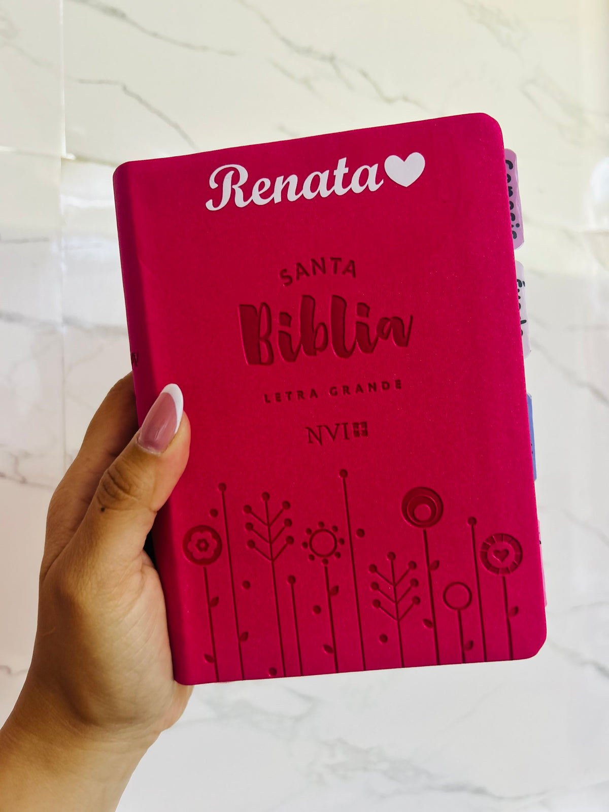 Biblia versión NVI letra grande + personalizado