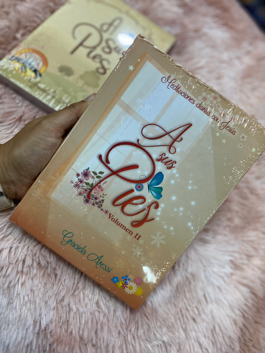 Devocional a sus pies volumen II de Graciela Aressi en tapa dura