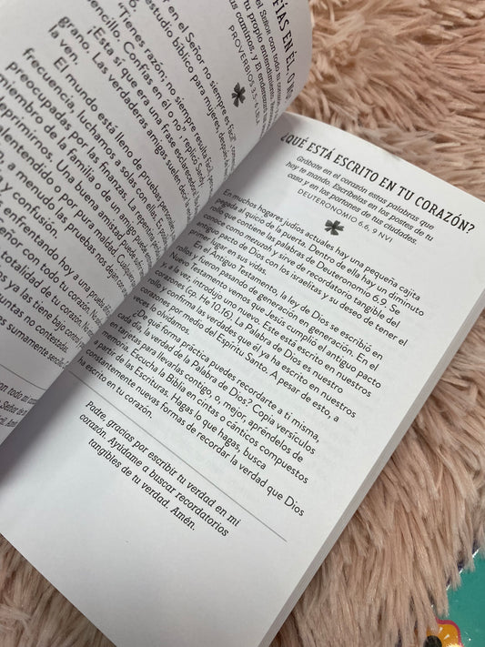 Libro devocional: 3 minutos para mujeres 180 lecturas para el corazón de la mujer