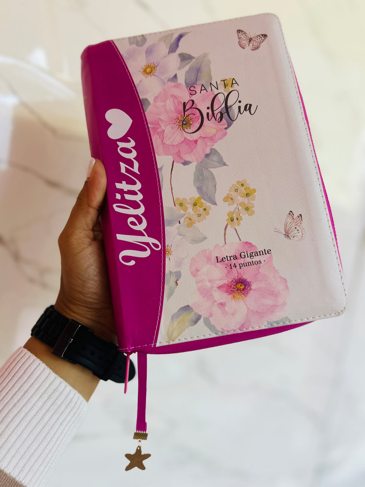 Biblia RV1960 letra gigante 14 puntos con cierre + personalizado