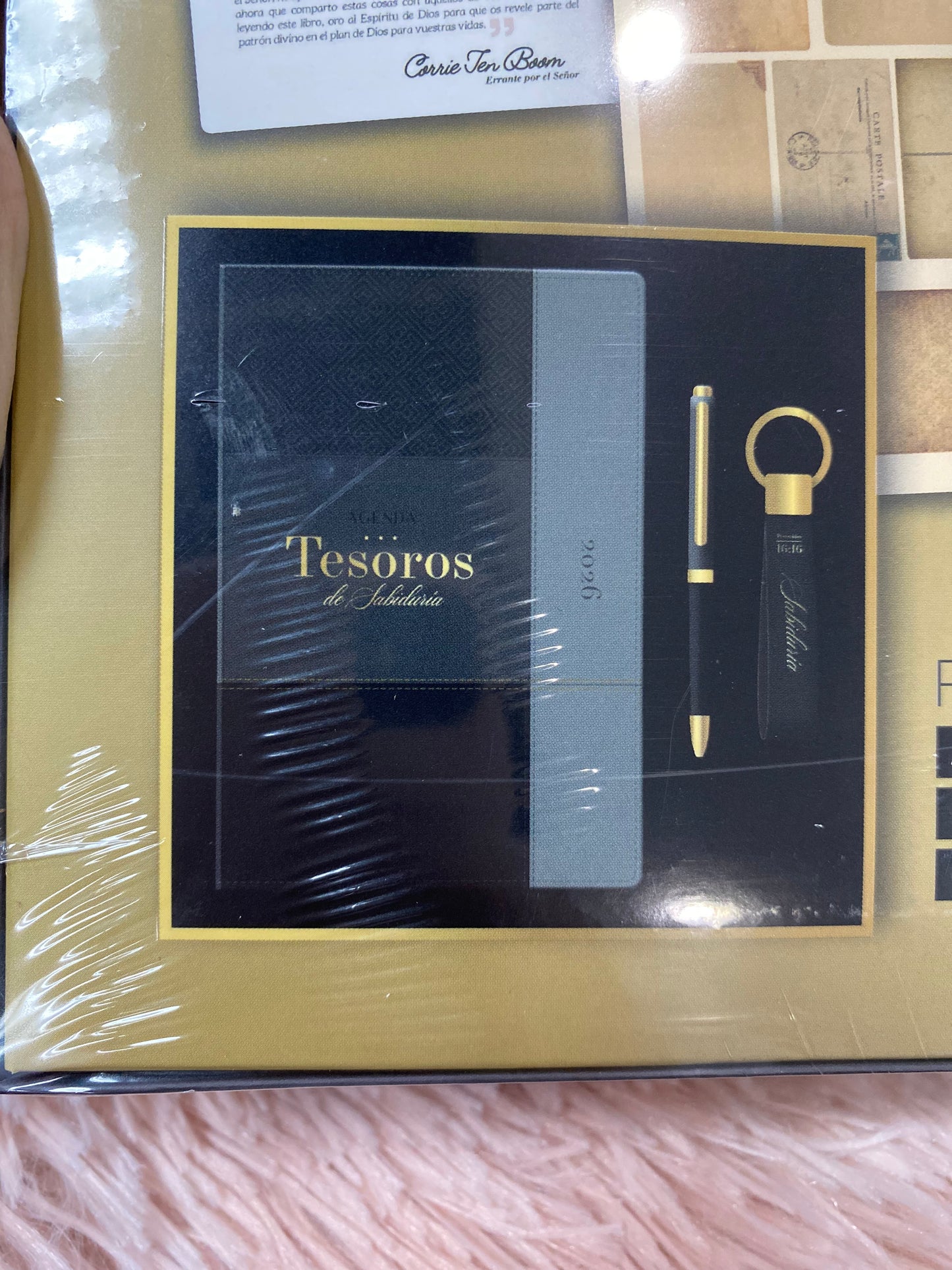 Agendas 2026 - Tesoros de sabiduría en caja con llavero y bolígrafo