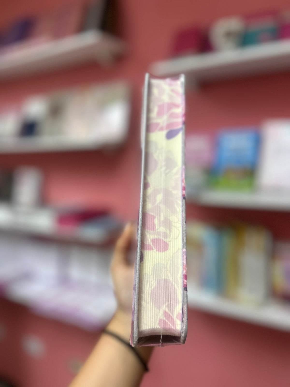 Biblia artística de apuntes letra mediana versión RV1960 canto floreado