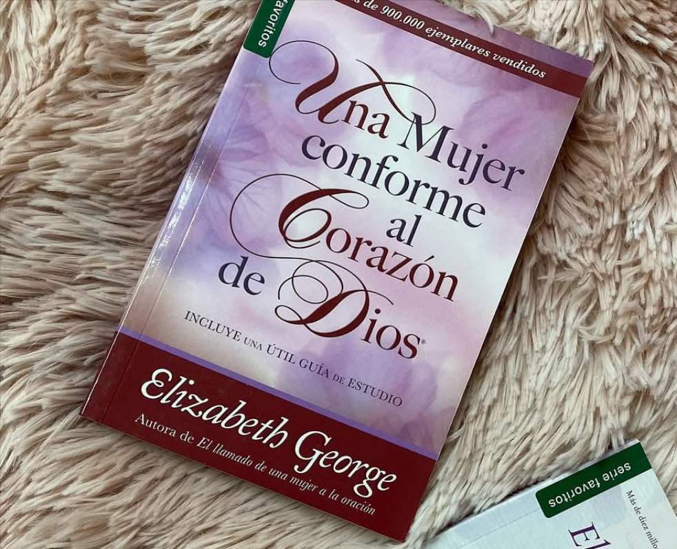 Libro una mujer conforme al corazón de Dios de Elizabeth George