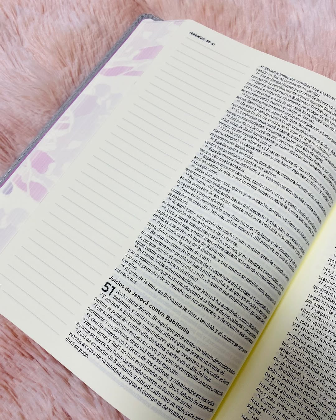 Biblia artística de apuntes letra mediana versión RV1960 canto floreado