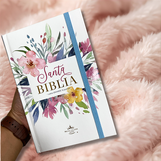Biblia en tapa dura letra grande 12 puntos de canto floreado versión RV60 con concordancia