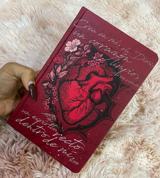 Biblia tapa dura de corazón letra grande 10 puntos versión RV1960 con concordancia
