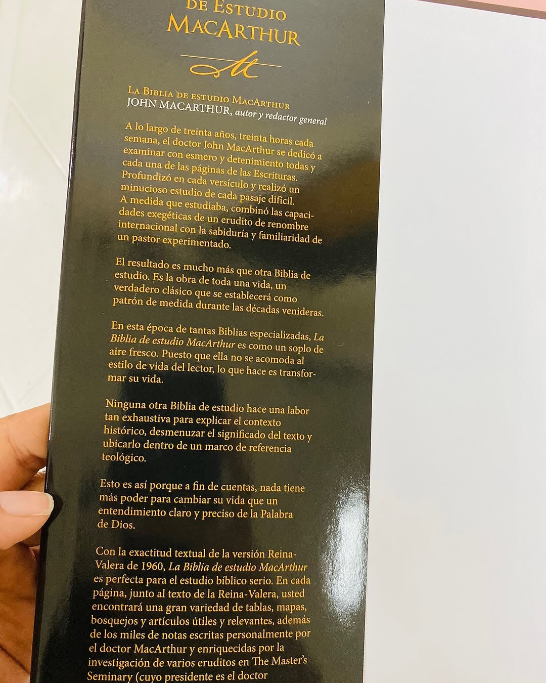 Biblia de estudio MacArthur tapa dura letra mediana versión RV1960