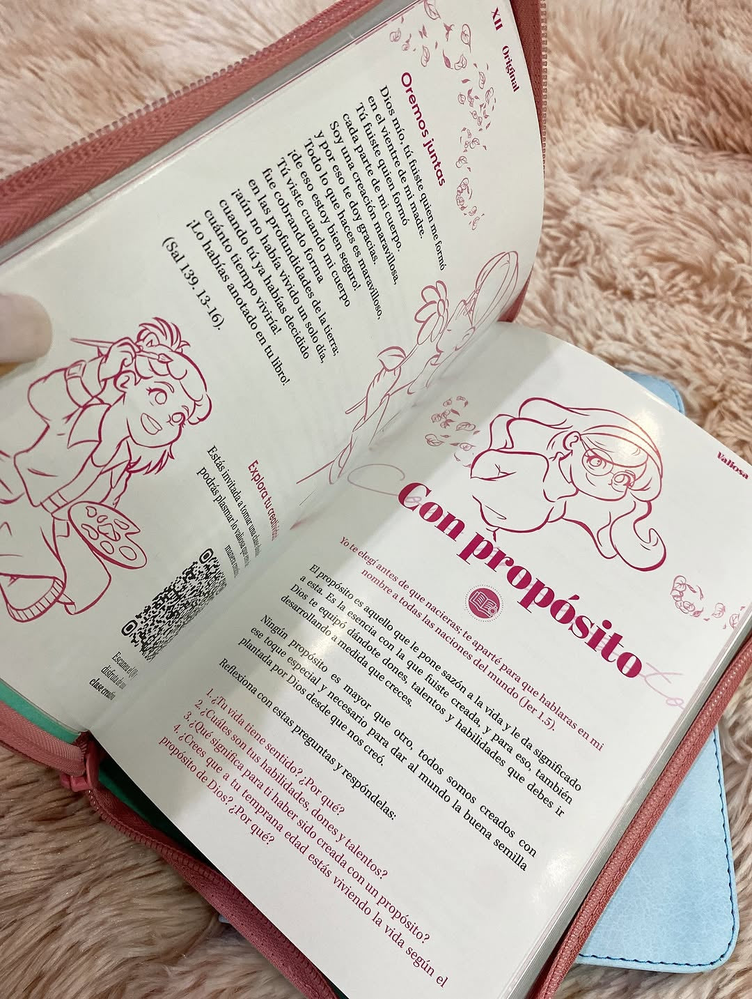 Biblia valiosa letra grande versión TLA con cierre canto plateado