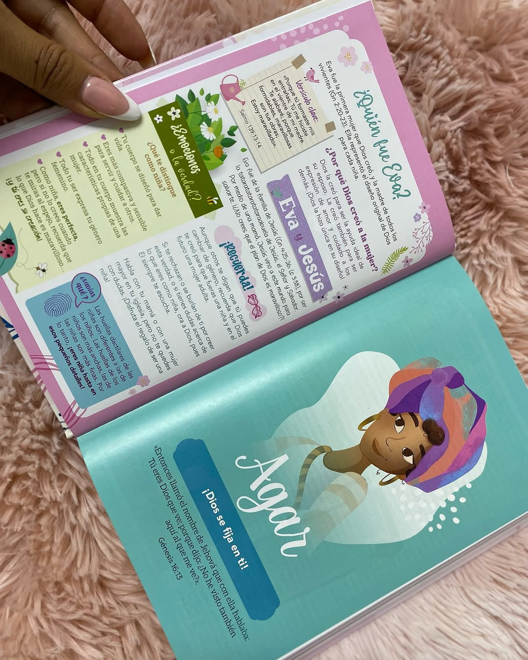 Biblia de promesas para niñas versión RV1960 ilustrada en tapa dura y promesas marcadas