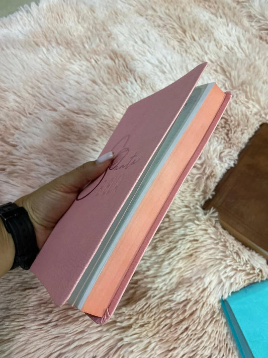 Biblia mediana ultrafina letra mediana símil piel versión RV60